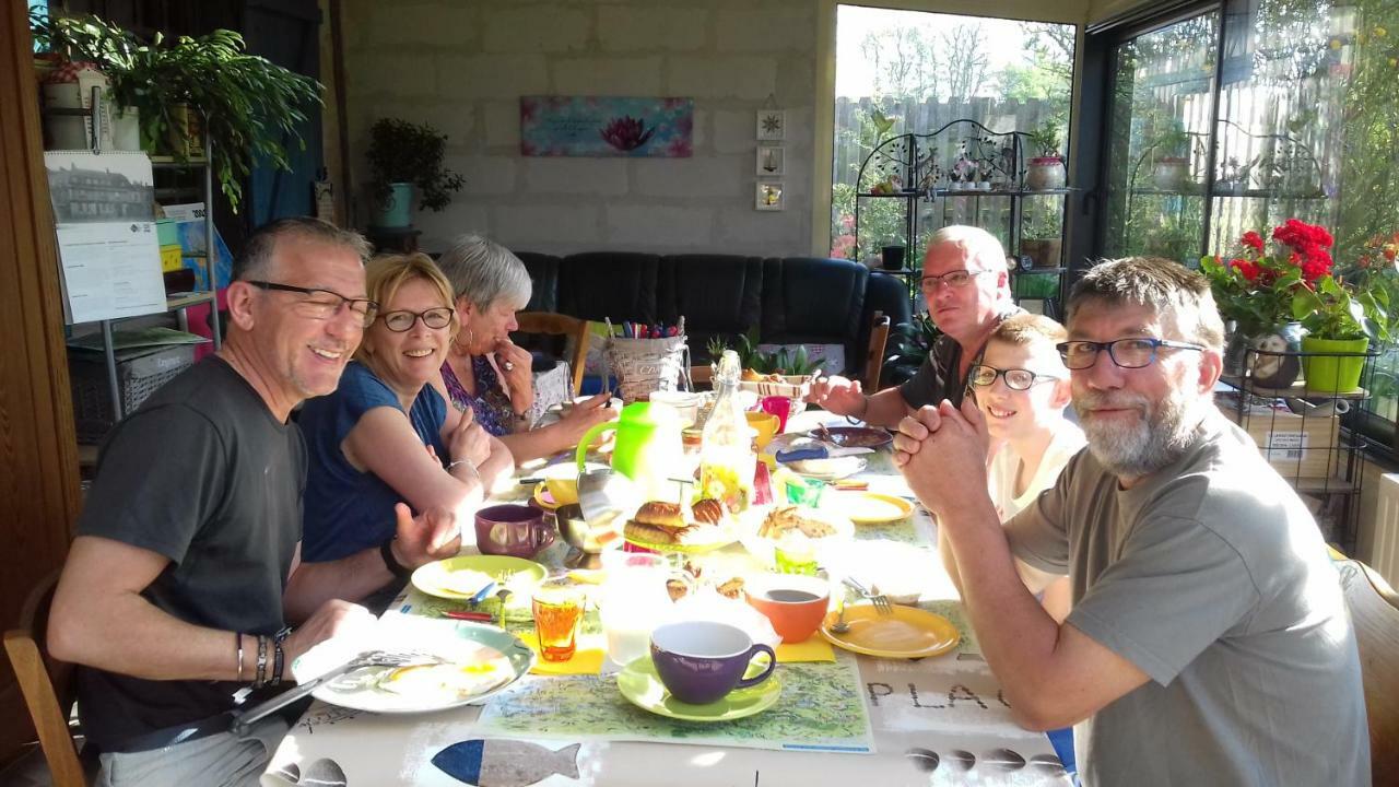 Chez Catherine - Chaumiere Normande Theuville-aux-Maillots ภายนอก รูปภาพ