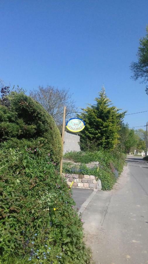 Chez Catherine - Chaumiere Normande Theuville-aux-Maillots ภายนอก รูปภาพ